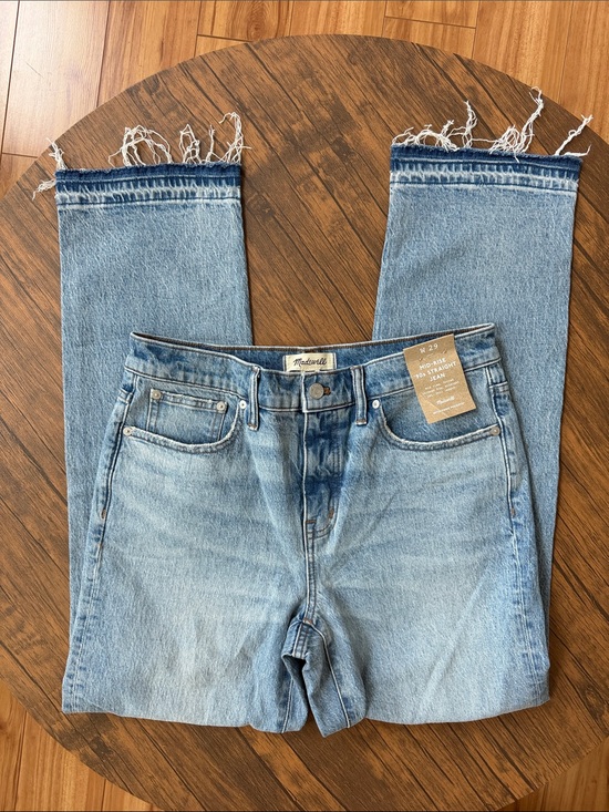 Madewell Denim - NWT Madewell Mid-Rise ’90s Straight Jeans Raw Hem Size 29